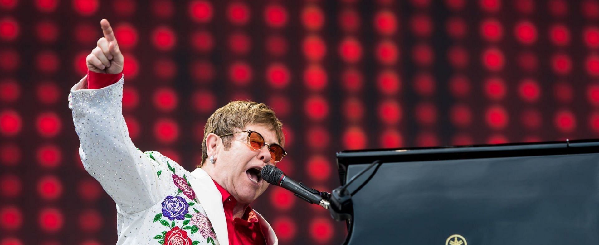 Elton John&#039;s decision to quit Twitter sparks debate on social media (Image via Getty Images)