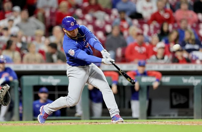 Willson Contreras on signing with the Cardinals and replacing Yadier Molina - "He was my idol"