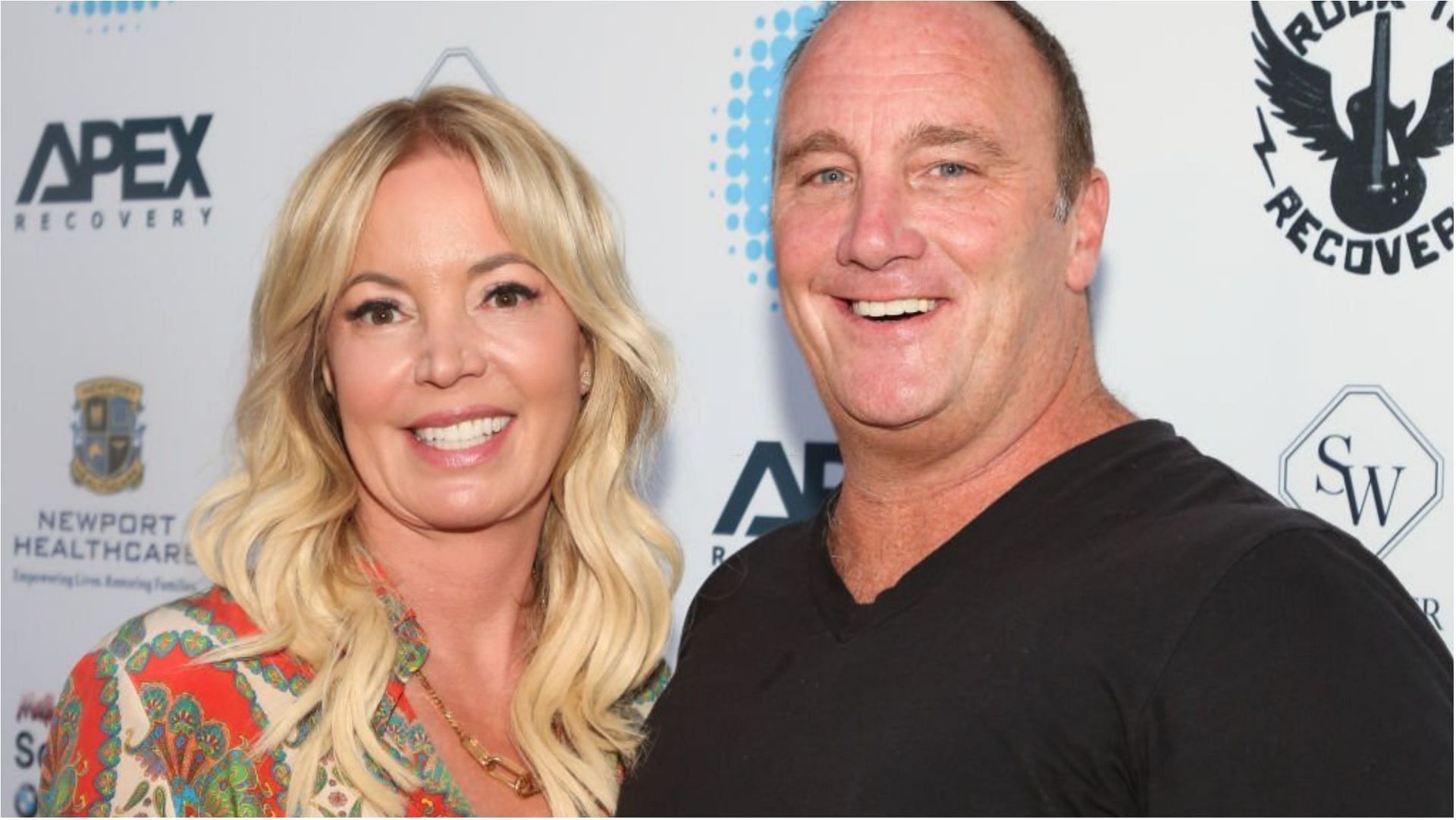 Jeanie Buss and Jay Mohr are now engaged (Image via Paul Archuleta/Getty Images)