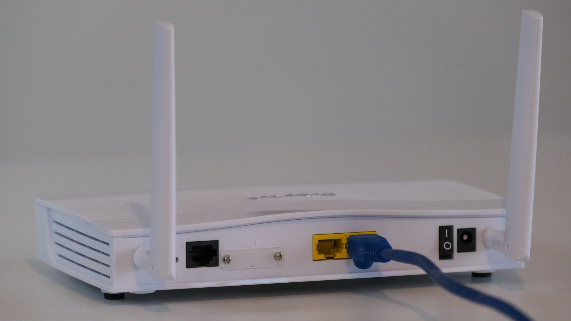 Most modern routers have an integration app (Image via unsplash.com)