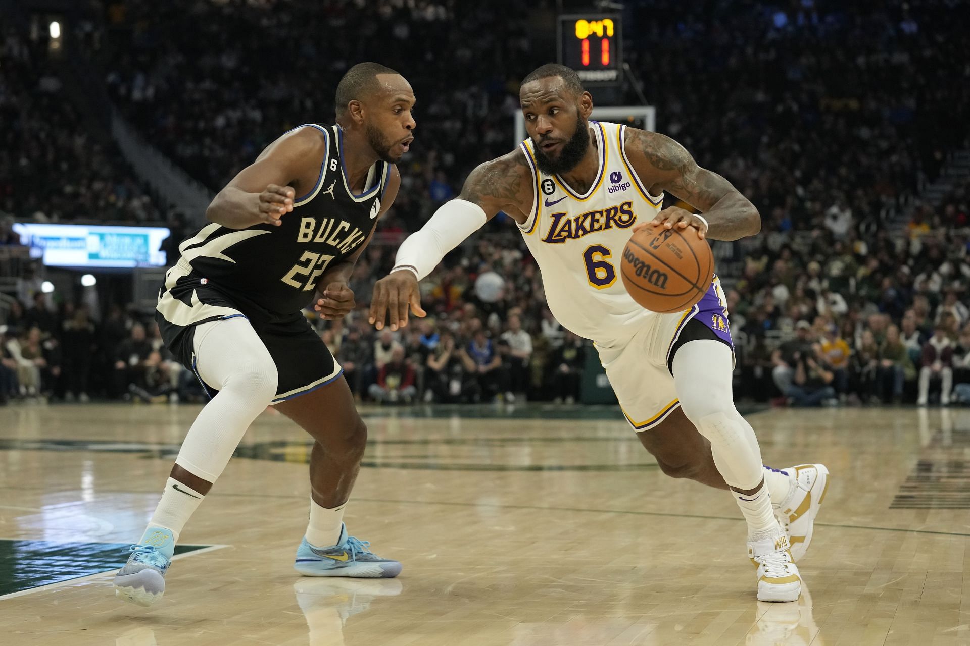 Los Angeles Lakers v Milwaukee Bucks