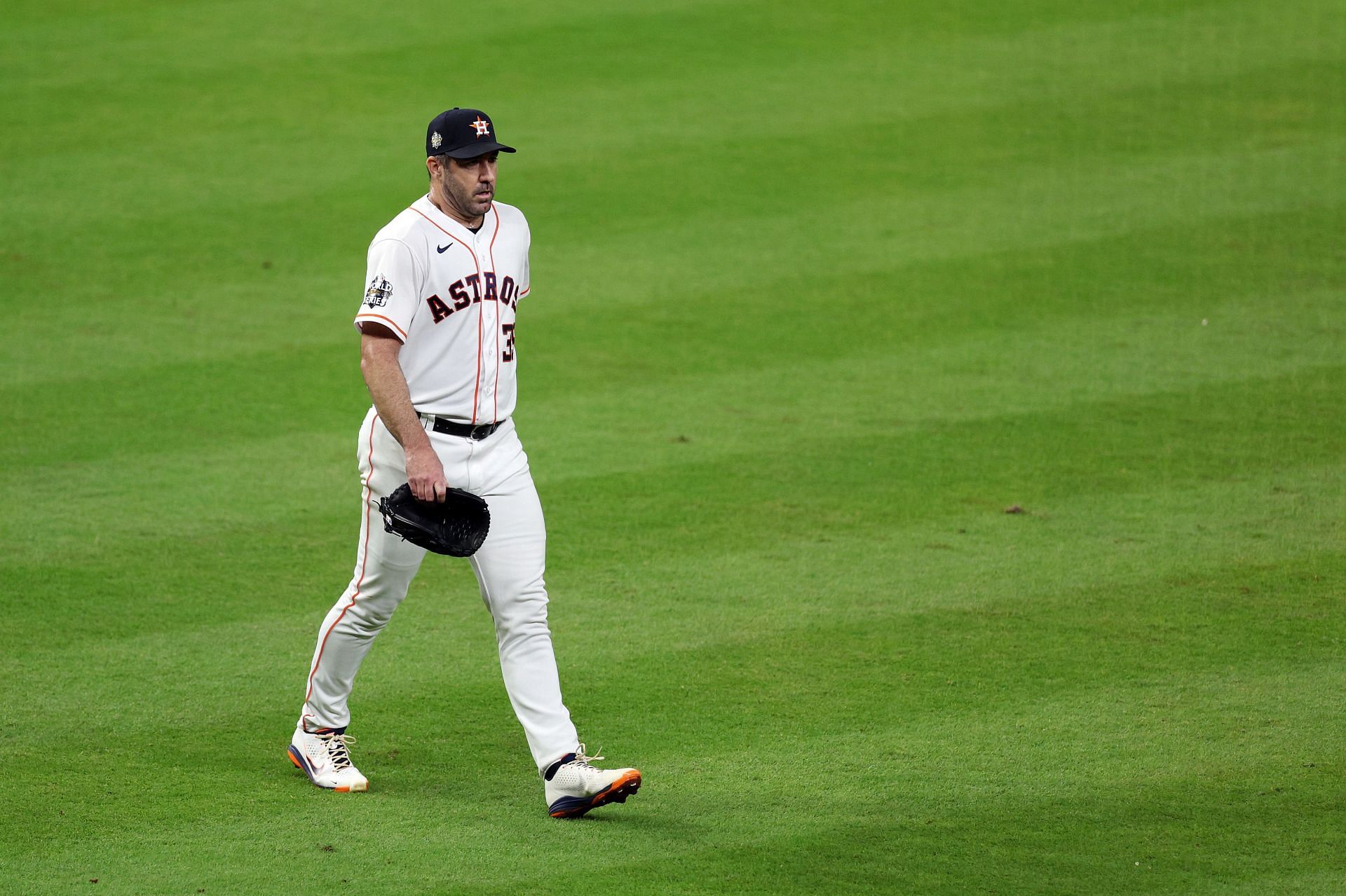 MLB on X: It's official: Justin Verlander is a New York Met.🍎   / X