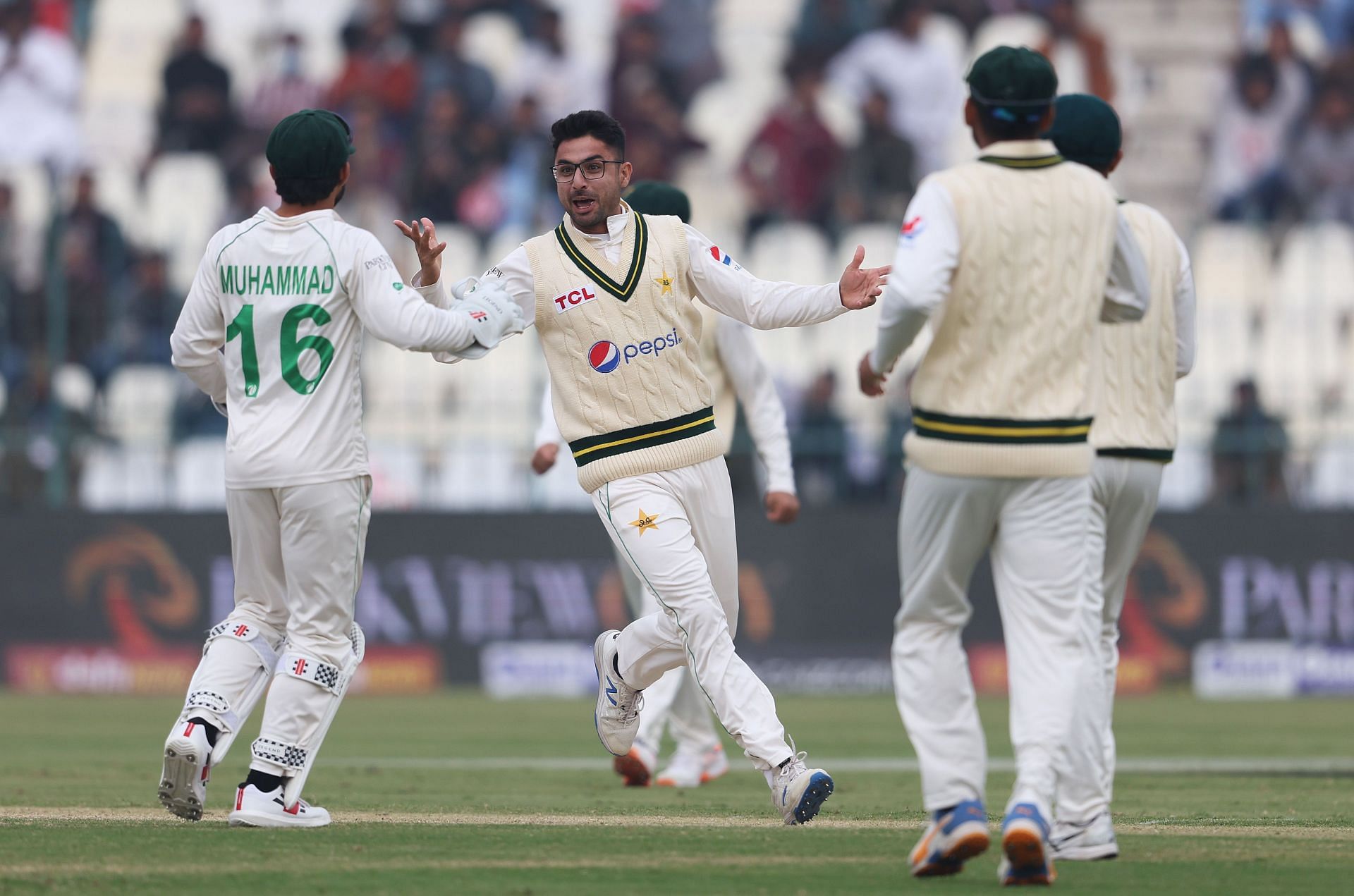 Pakistan v England - Second Test Match: Day Two