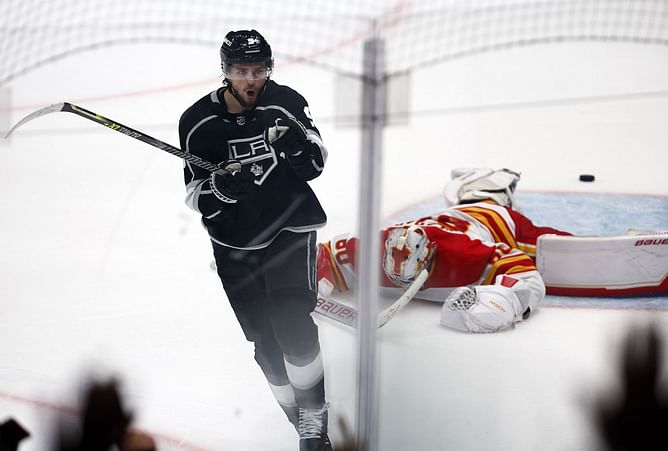 Kings vs Coyotes Prediction, Odds, Line, Pick, and Preview: December 23 | 2022-23 NHL Season