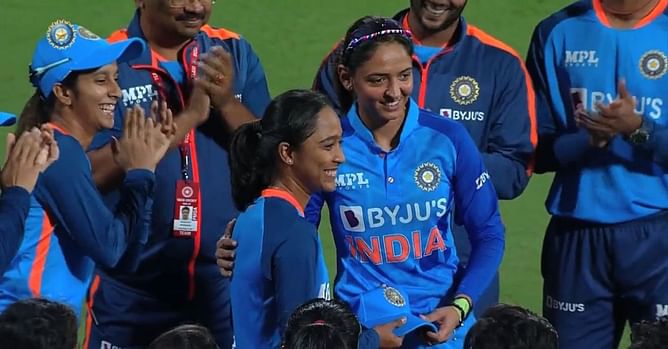 [WATCH] Anjali Sarvani receives her India cap from skipper Harmanpreet Kaur ahead of 1st T20I against Australia