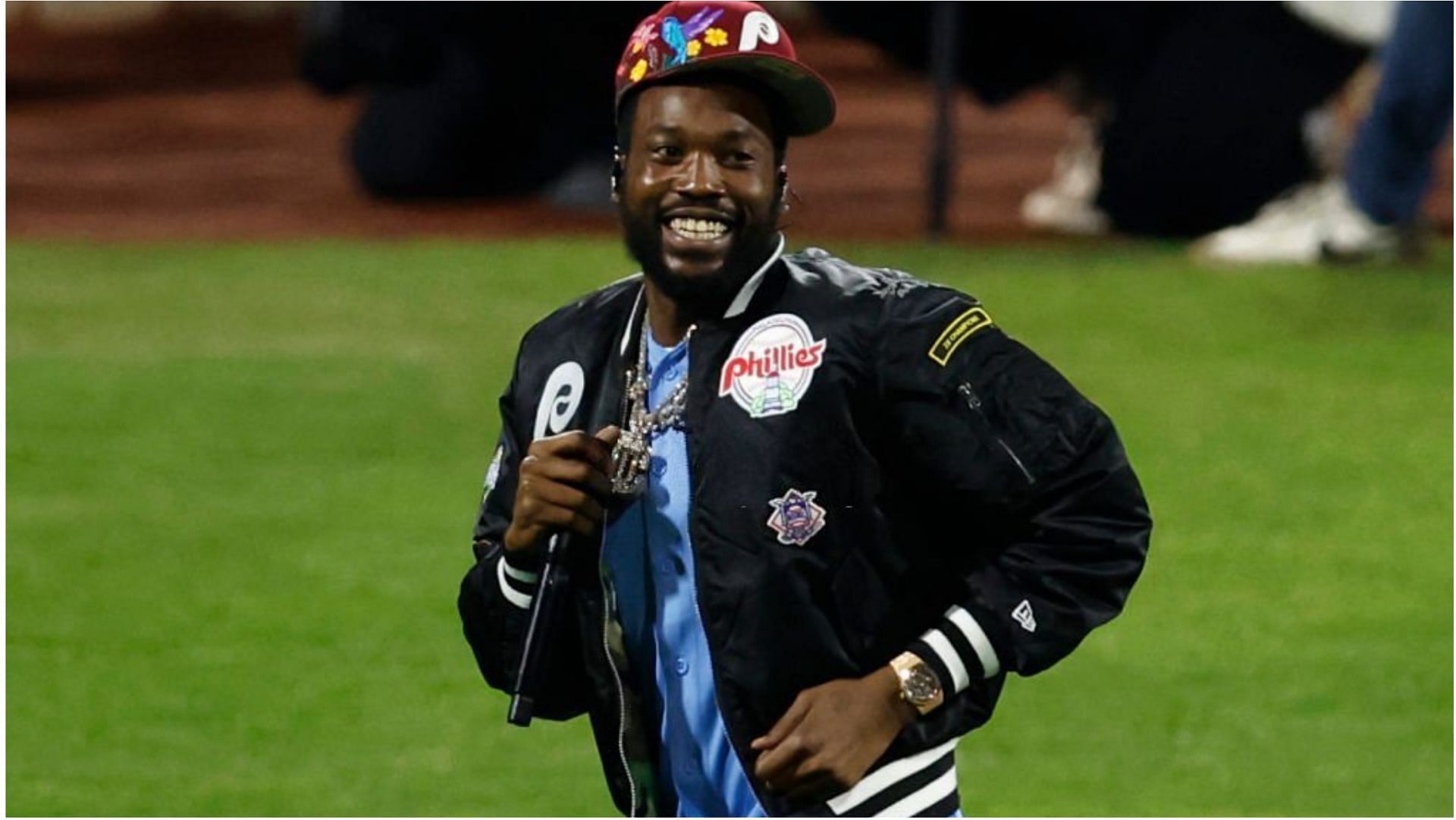 Meek Mill had to face some trouble from the crowd at Ghana (Image via Brian Garfinkel/Getty Images)