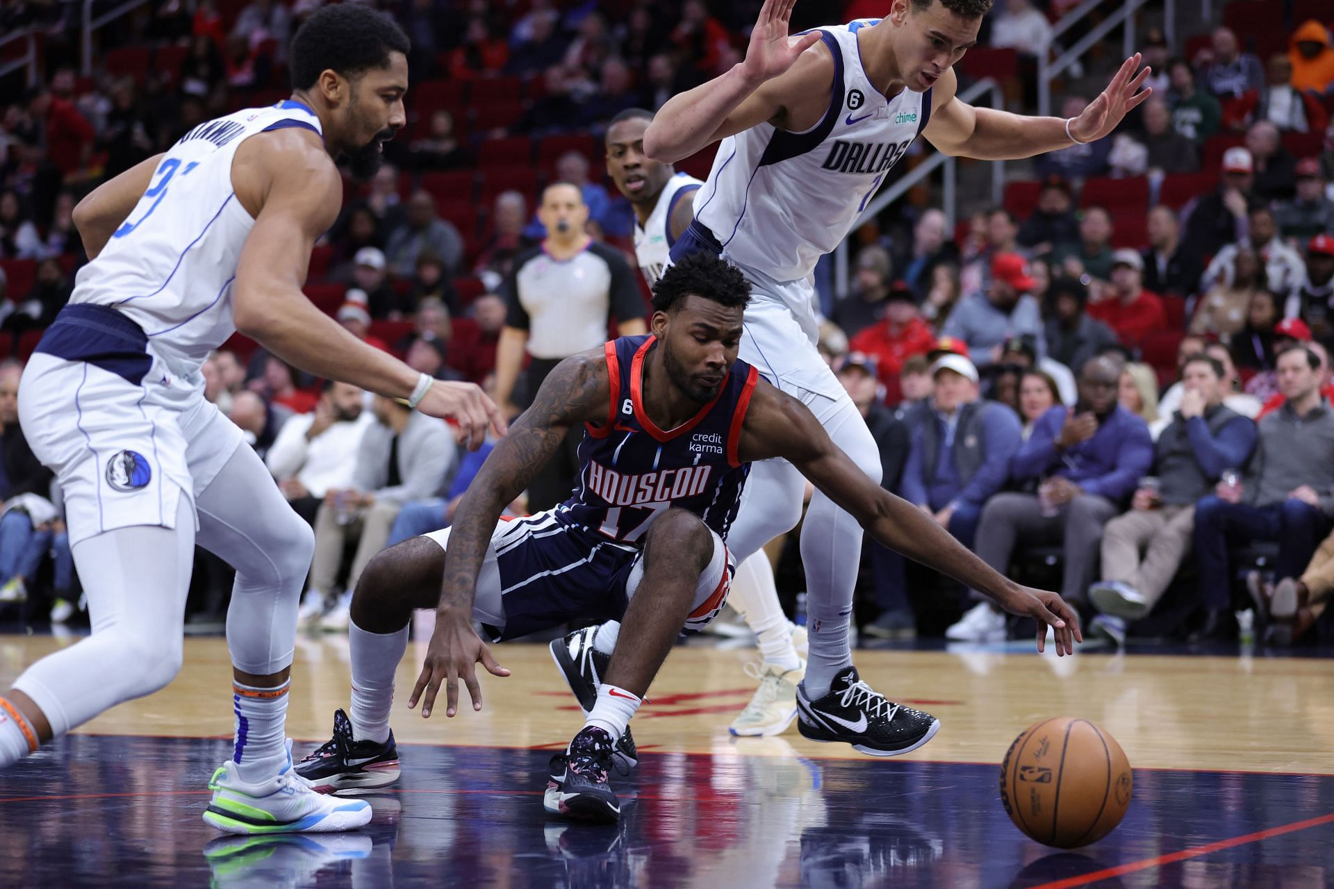 Dallas Mavericks v Houston Rockets