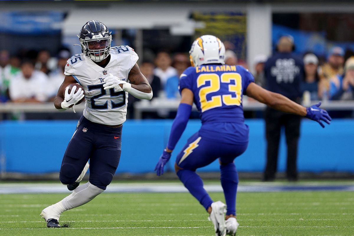 Tennessee Titans Star Derrick Henry Says Rookie Running Back Hassan Haskins  'Is A Beast'