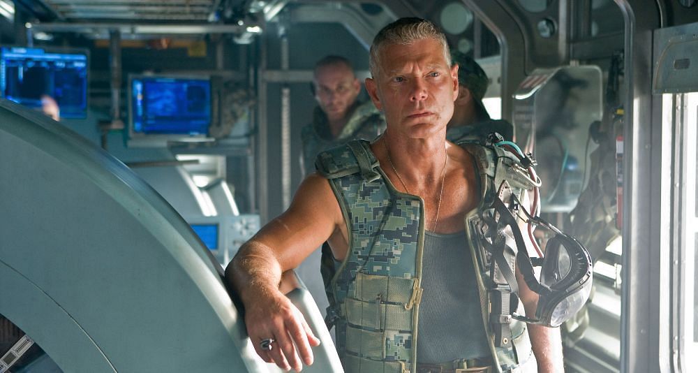 Stephen Lang as the Colonel in Avatar (Image via 20th Century Studios)