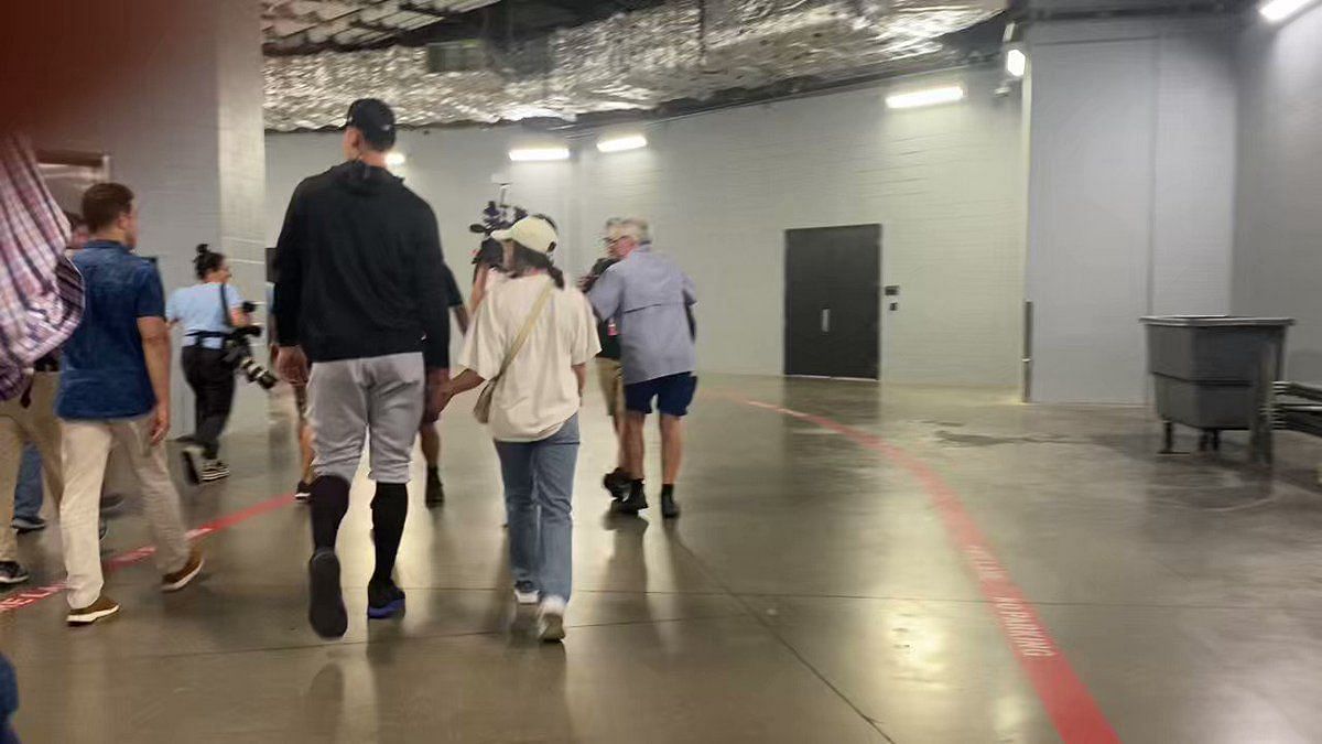 Aaron Judge re-signing with Yankees? AL MVP sparks social media frenzy by  attending Saints vs. Buccaneers MNF game with wife Samantha Bracksieck