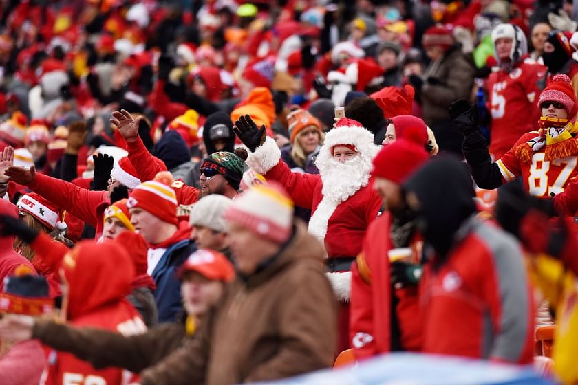 When was the last time the NFL played Christmas Games on a Sunday?