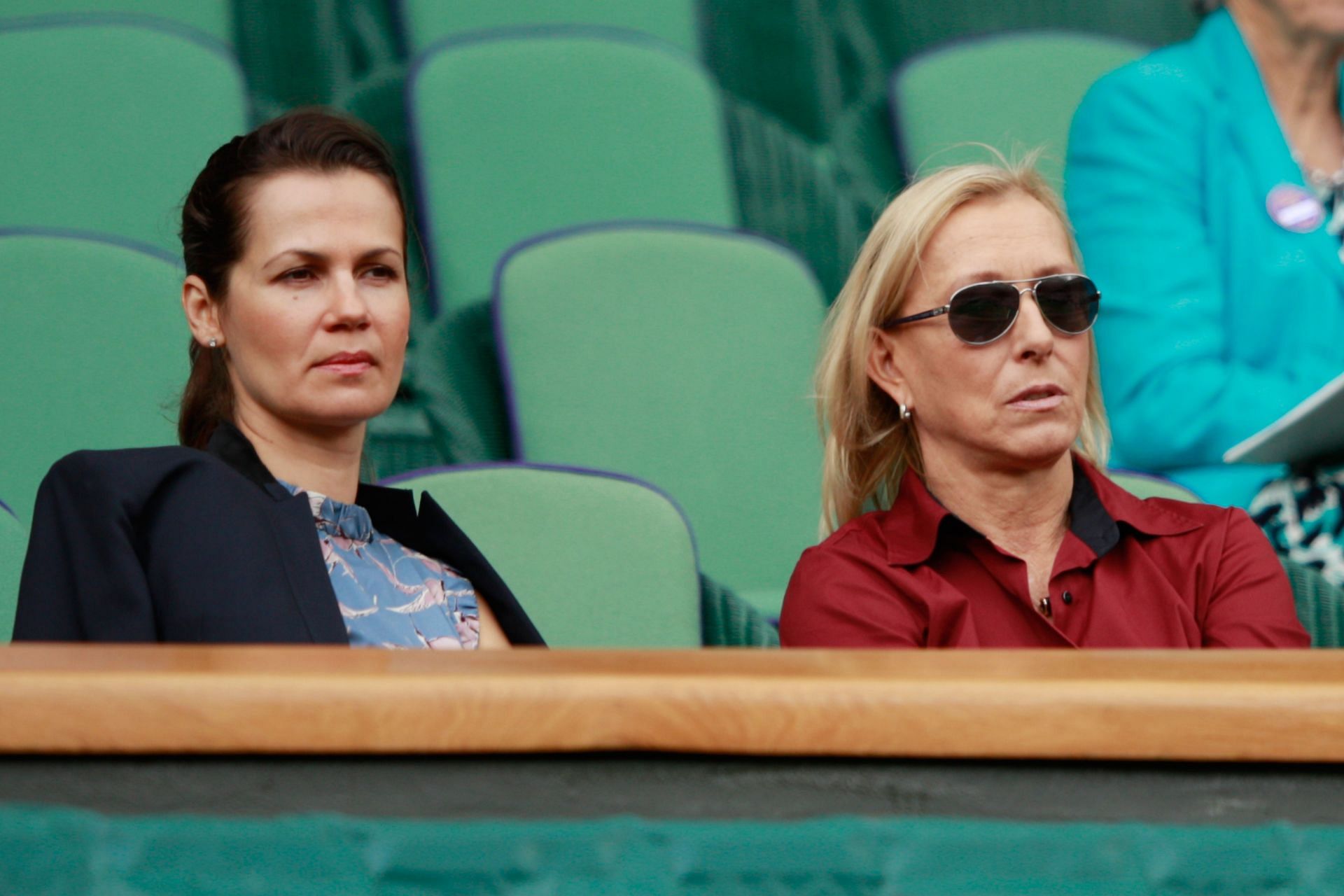 Julia Lemigova (L) and Martina Navratilova at the 2016 Wimbledon Championships