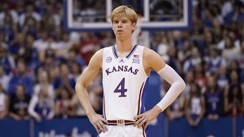 Kansas Jayhawks wing Gradey Dick