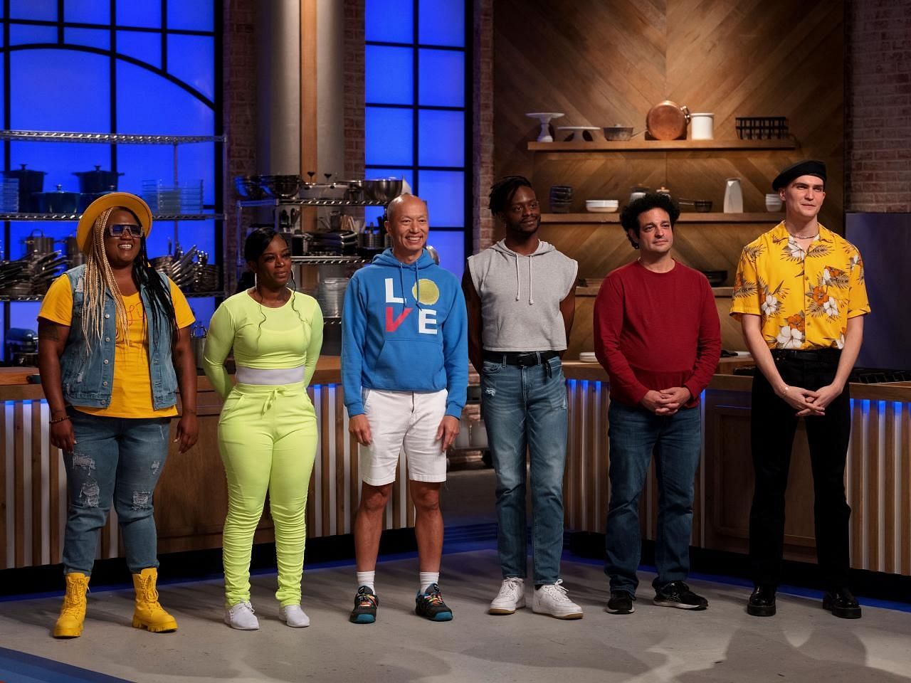 There will be 12 contestants on the new season of Worst Cooks In America: Viral Sensations. (Image via Food Network)