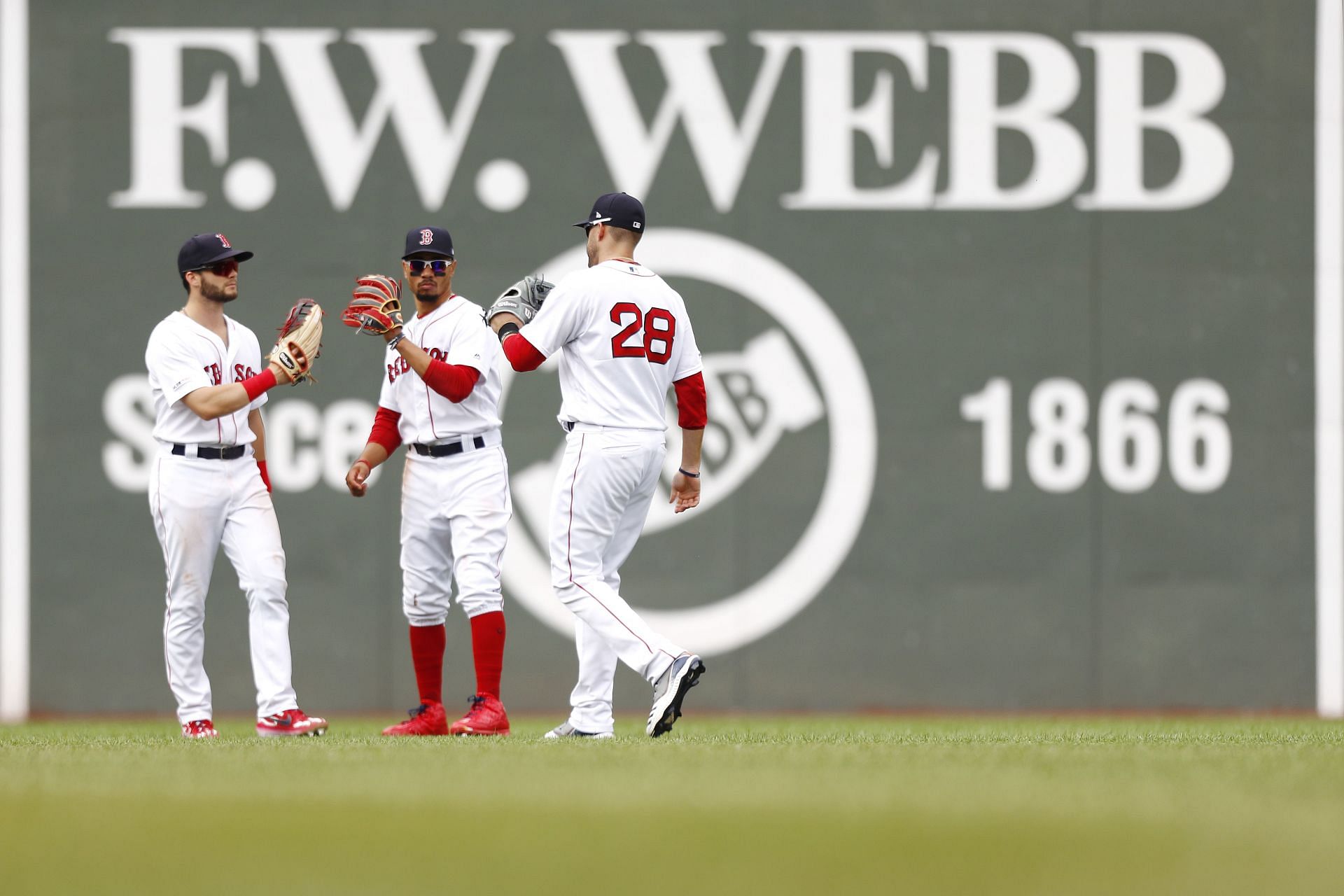 Red Sox' Mookie Betts, Andrew Benintendi starting to return to form