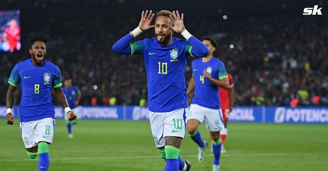 Brazil team doctor provides injury update on Neymar and talks about his availability for Monday's match against South Korea