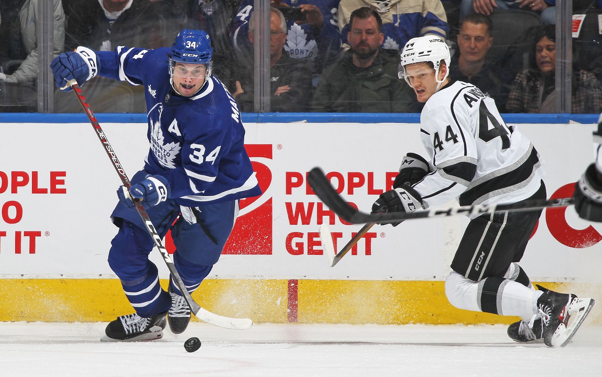Los Angeles Kings v Toronto Maple Leafs