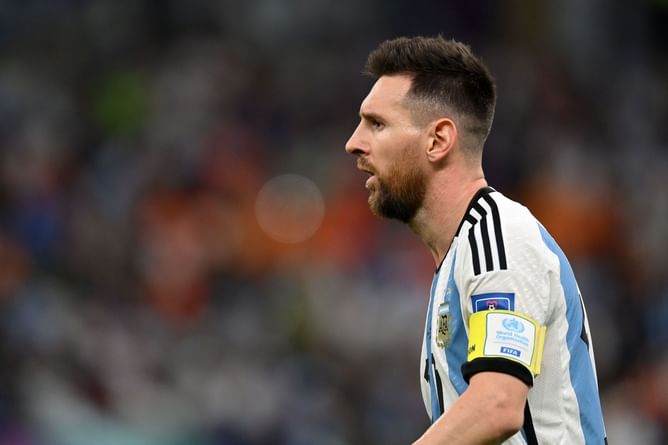 Is Lionel Messi playing against Croatia in the 2022 FIFA World Cup today?