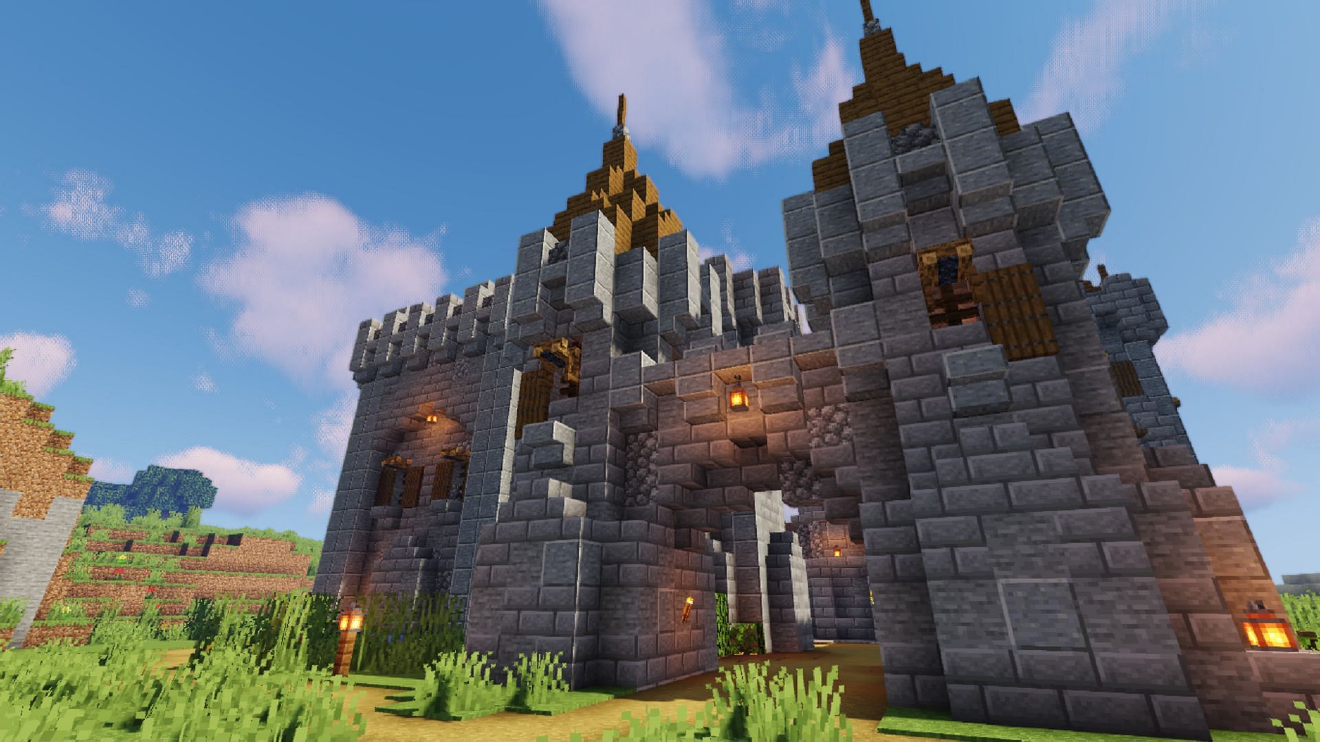 Building castles in Minecraft takes plenty of work and a few tricks (Image via Togethercraft)