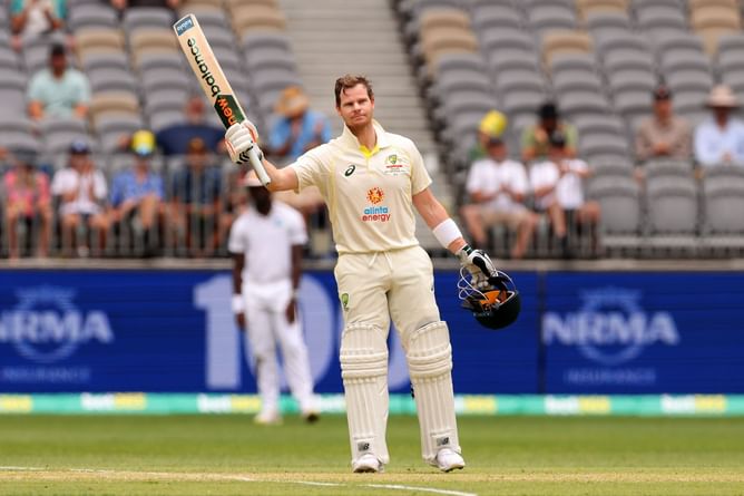 Steve Smith scores his 29th Test hundred, equals the legendary Sir Donald Bradman