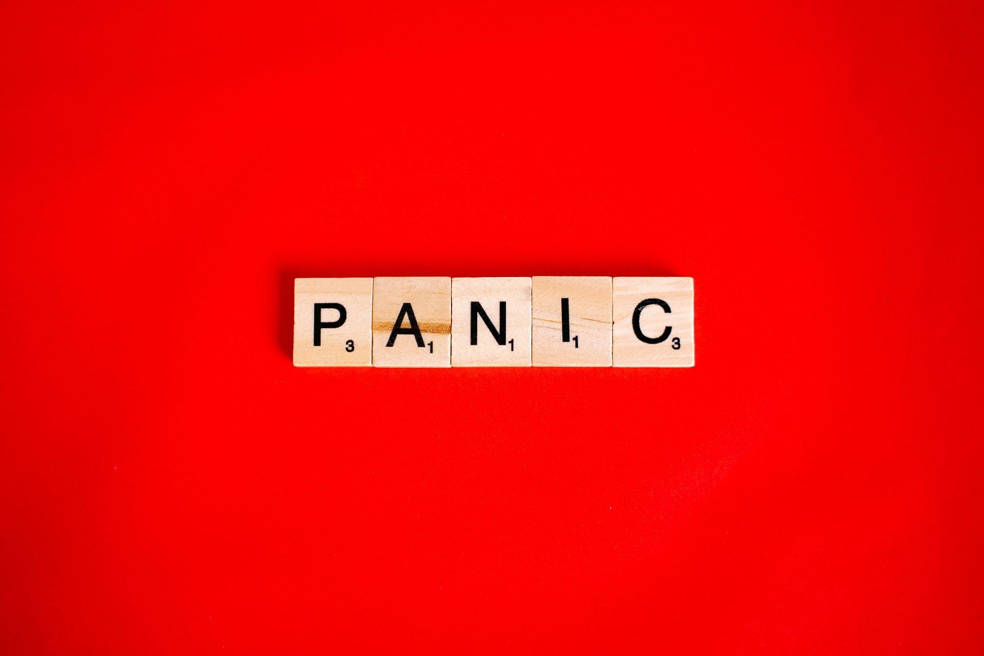 Panic can have many physical side effects. (Image via Pexels/Anna Tarazevich)