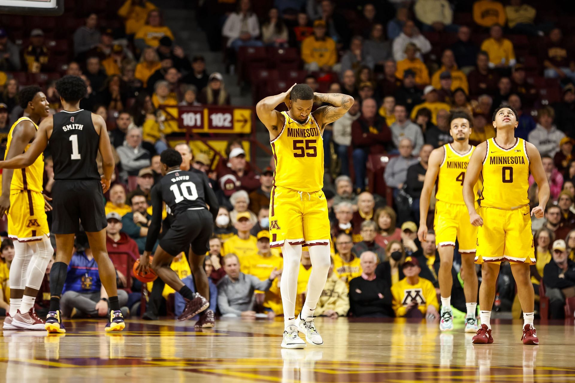 Minnesota vs Chicago State Prediction, Odds, Line, Pick, and Preview
