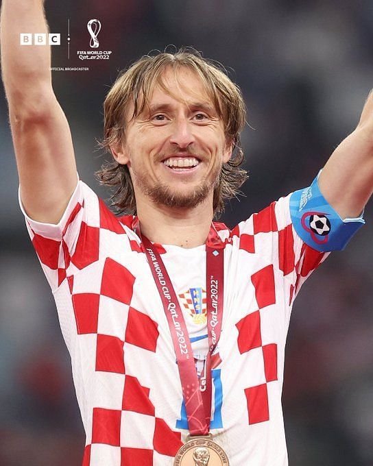 “One of the best ever to kick a football” – Twitter salutes Modric as ...