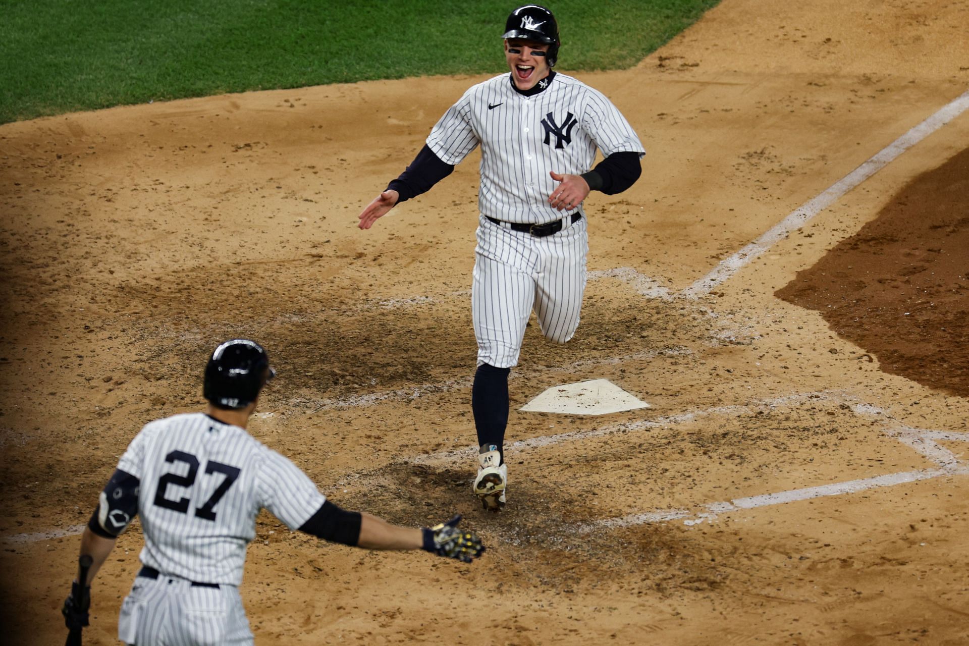 Yankees and Astros Look Formidable in the A.L. Playoffs - The New York Times