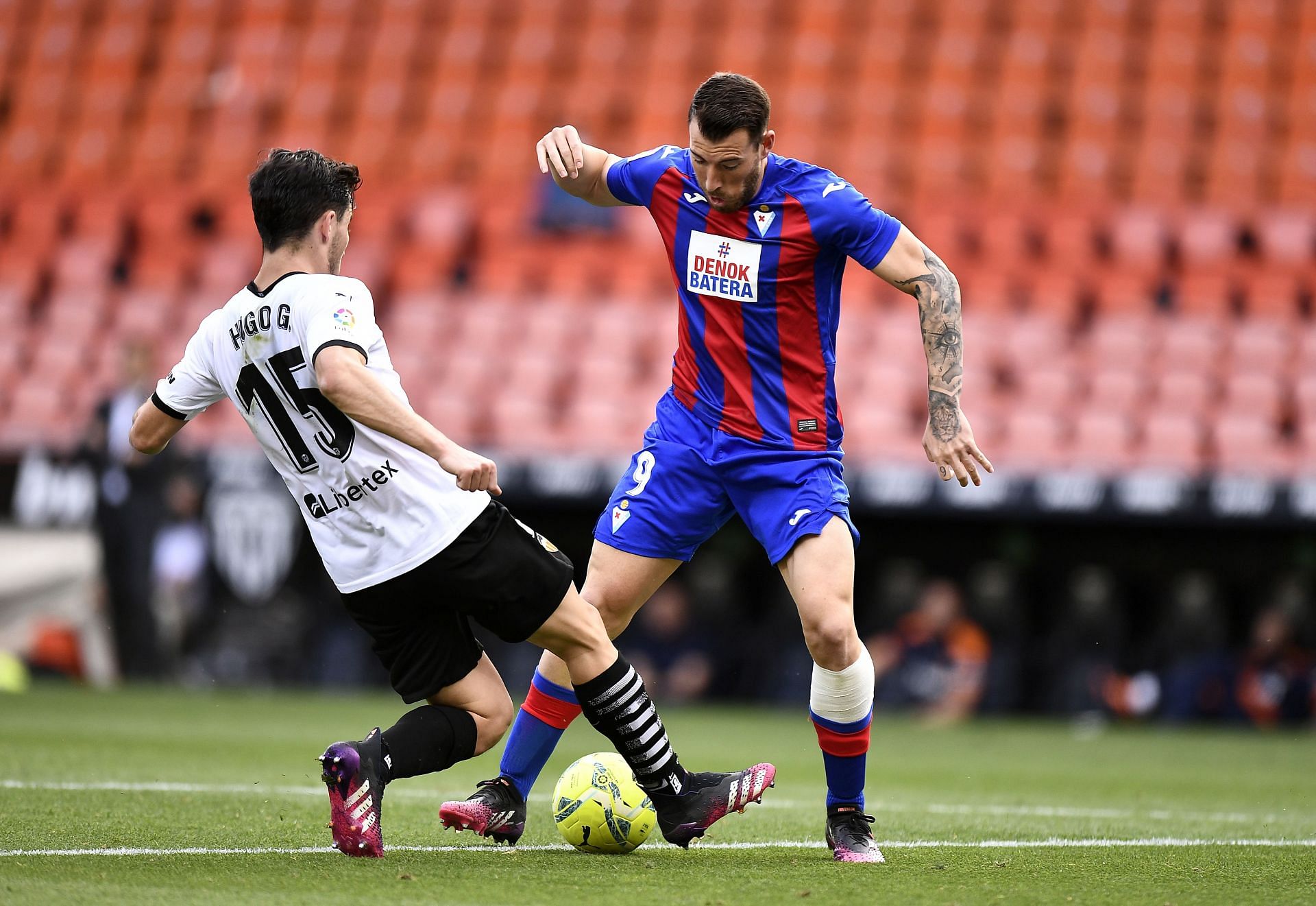 Valencia CF v SD Eibar - La Liga Santander