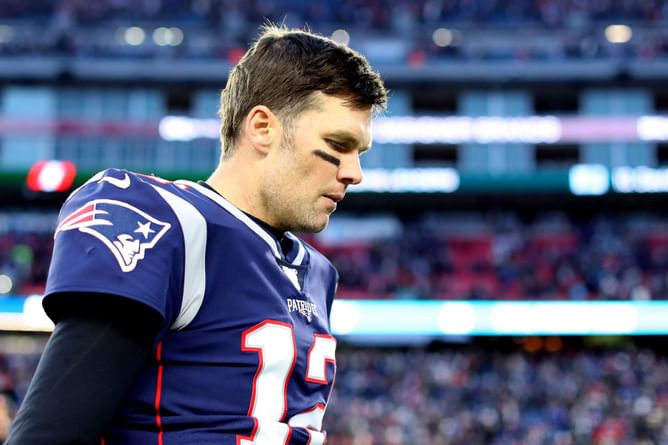 When was the last time Tom Brady missed the playoffs?