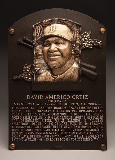 Former Red Sox player Manny Ramirez receives plaque from teammate David  Ortiz