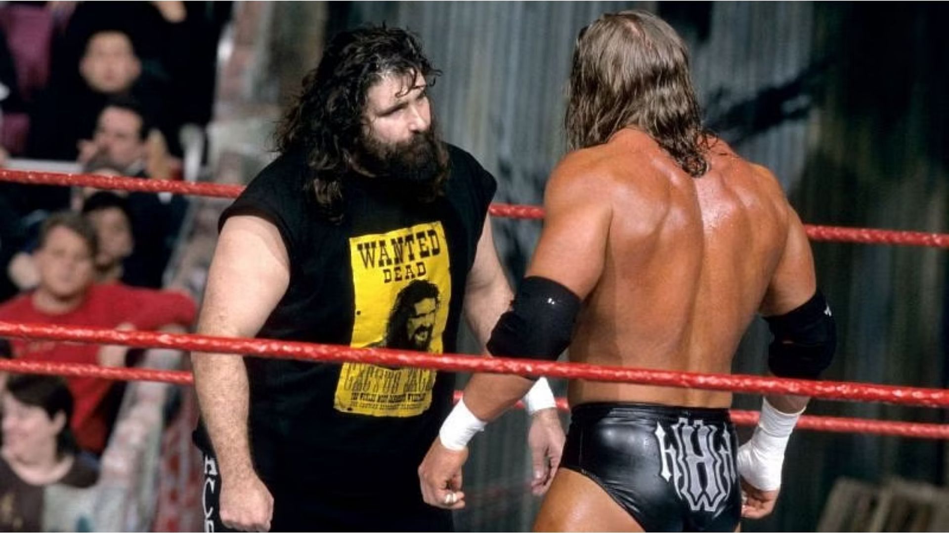 Cactus Jack versus Triple H in a Street Fight at Royal Rumble 2000 was out of this world