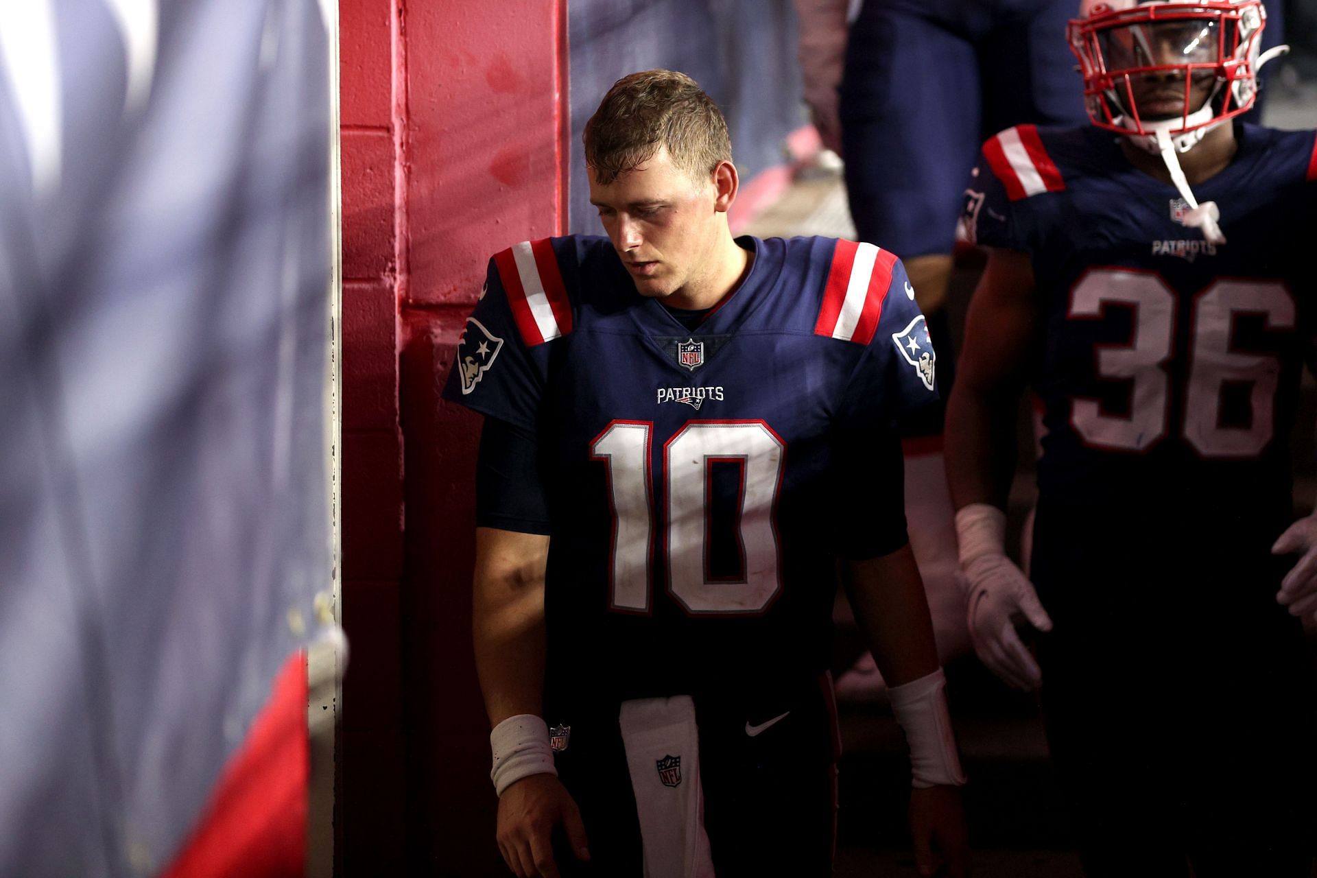 Patriots' Mac Jones -- 'Let emotions get to me' in loss to Bills - ESPN