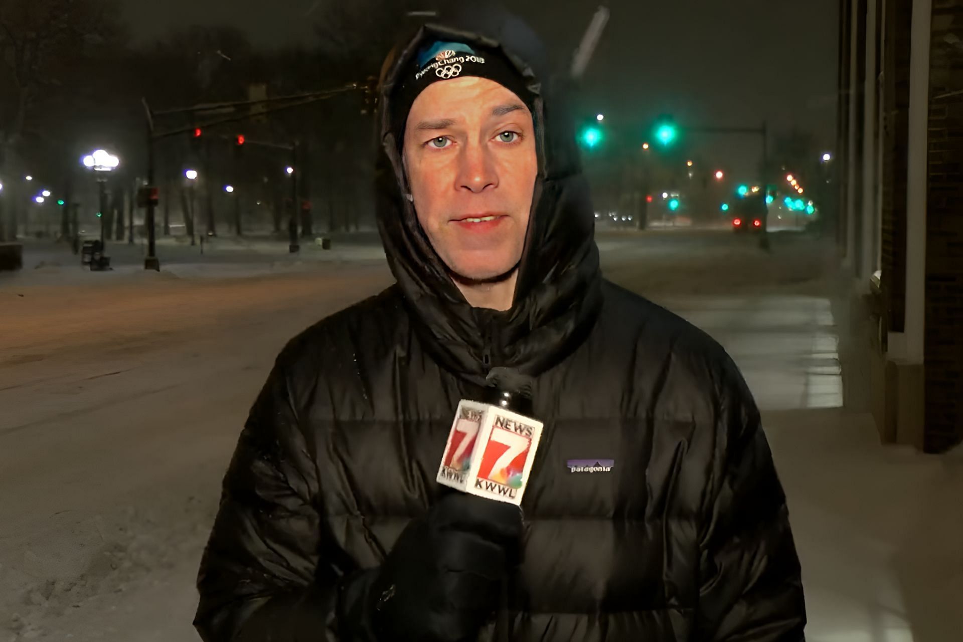 The News 7 KWWL sports reporter, Mark Woodley, tweeted a clip of him throwing shades for standing in for the weather guy (Image via Twitter/@MarkWoodleyTV)