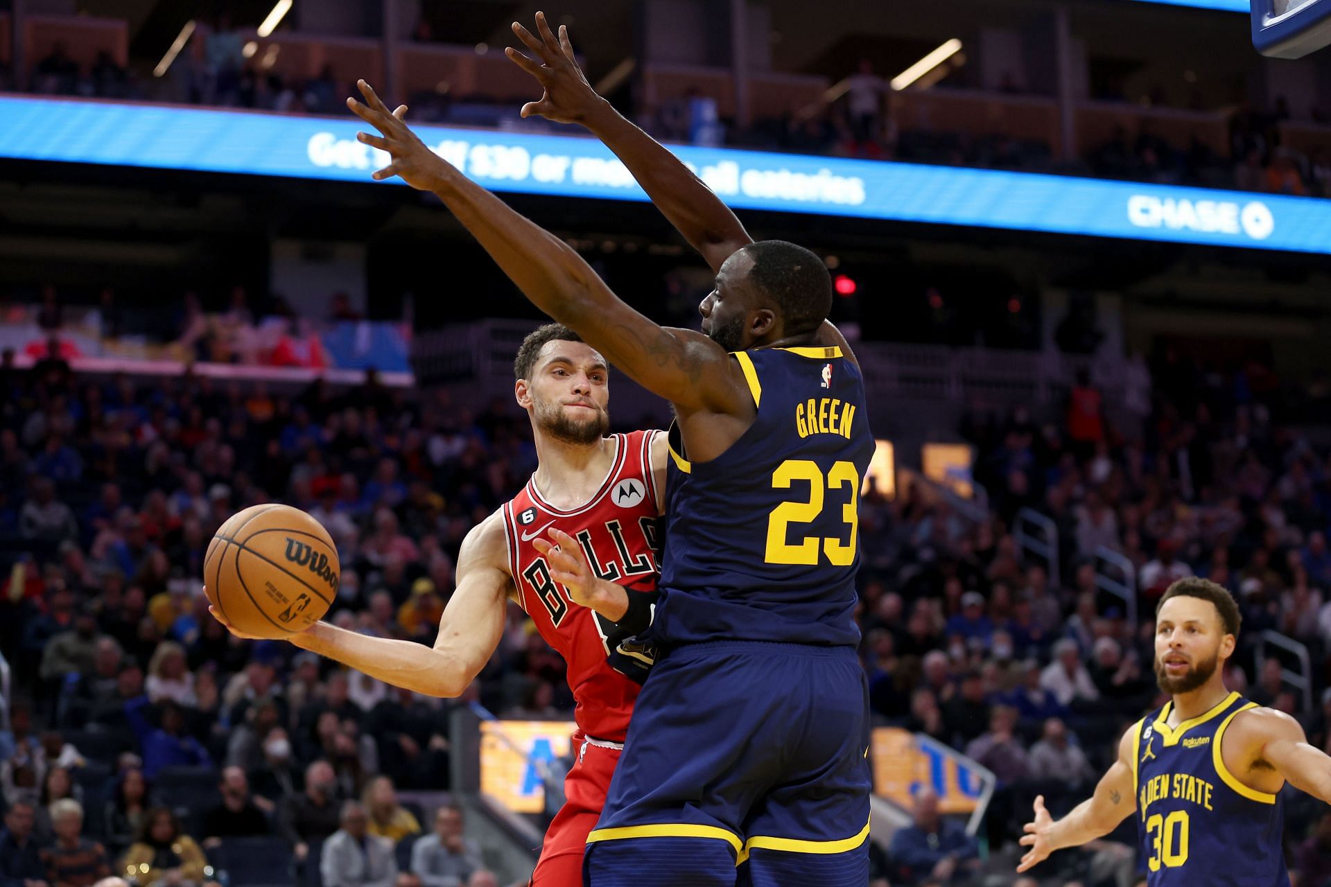 Chicago Bulls v Golden State Warriors