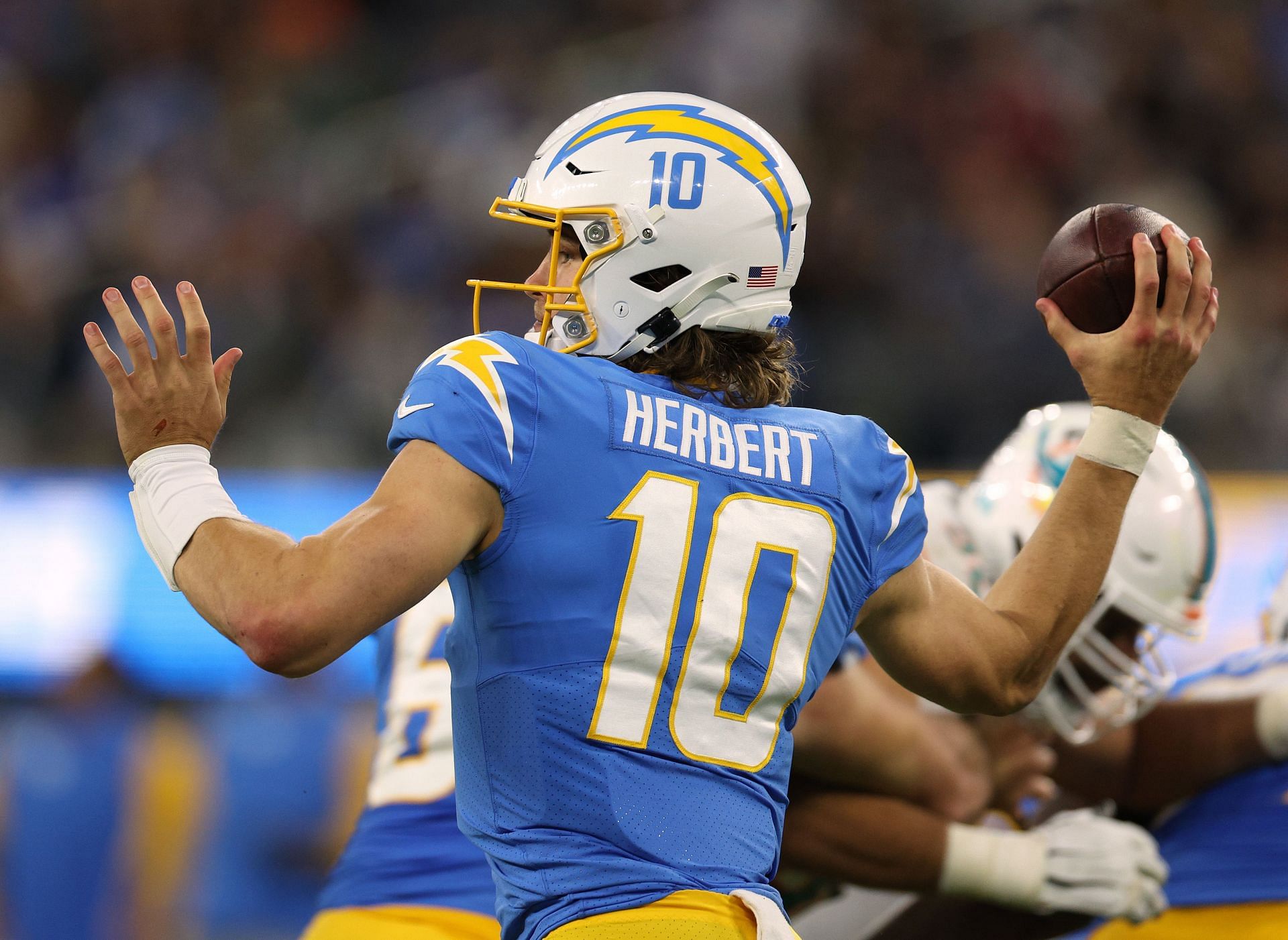 Miami Dolphins v Los Angeles Chargers