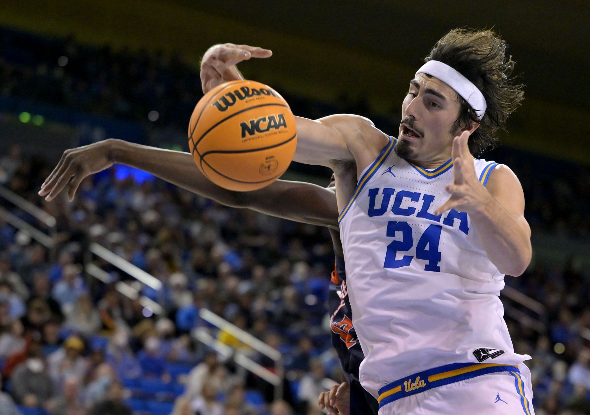 Pepperdine v UCLA