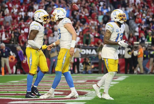 Best NFL Parlays Today: Chargers vs. Raiders (+431) | 2022 NFL Football Season