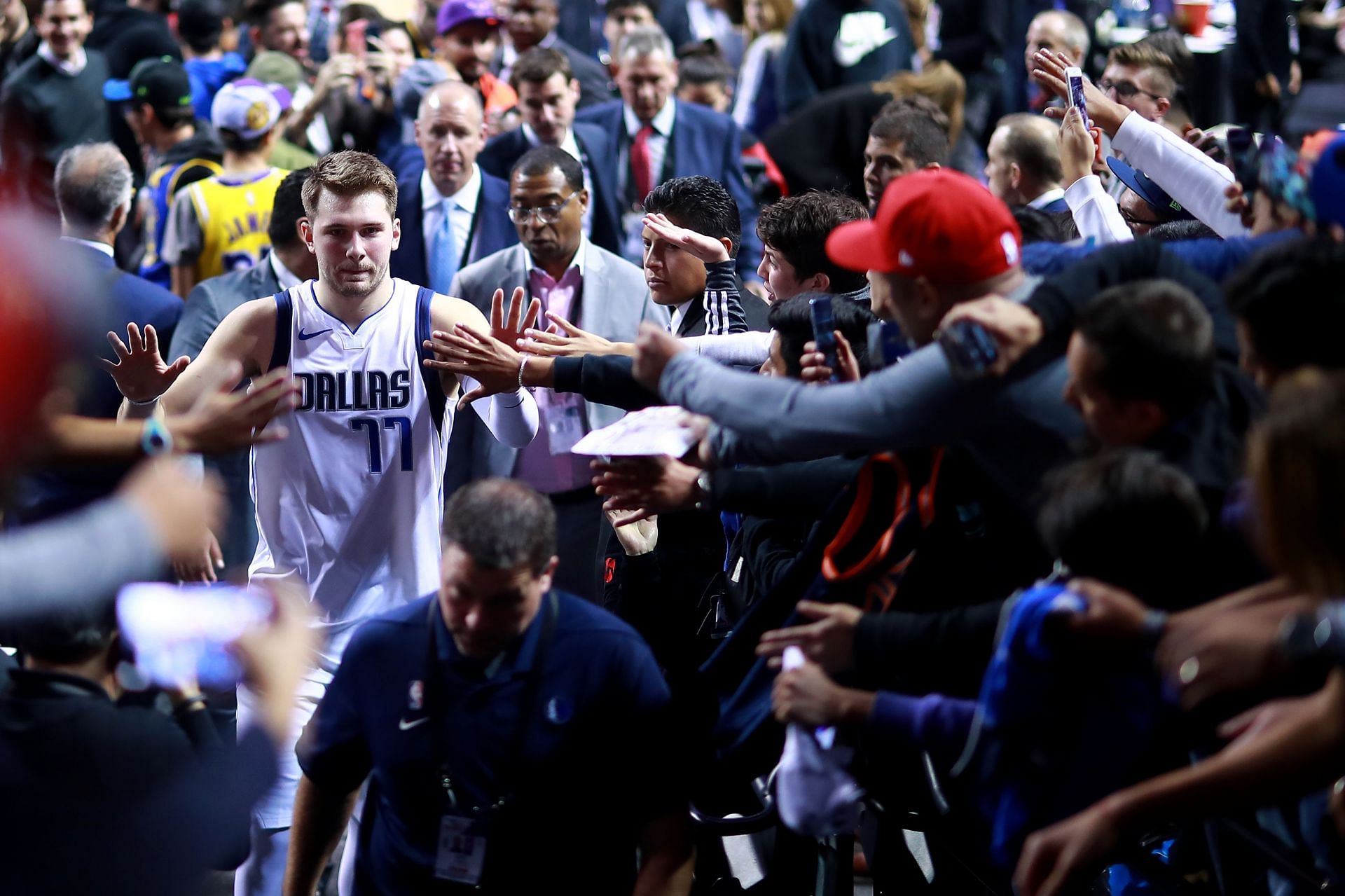 Dallas Mavericks v Detroit Pistons