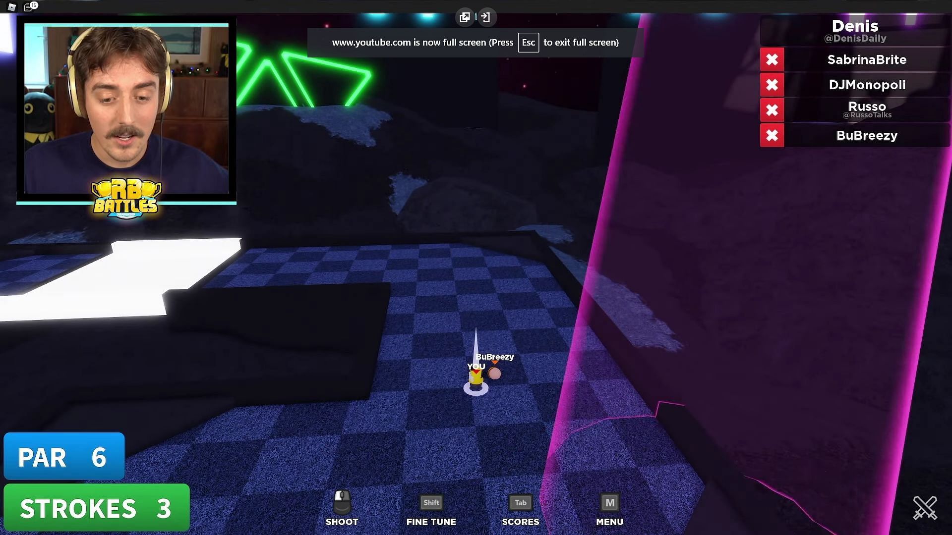 Both the contestants getting away from the purple light (Image via Roblox Battles YouTube)
