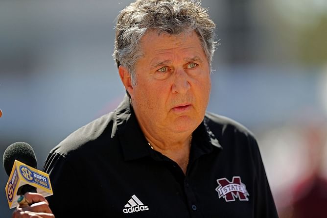 5 most memorable press conference moments by former Mississippi State HC Mike Leach