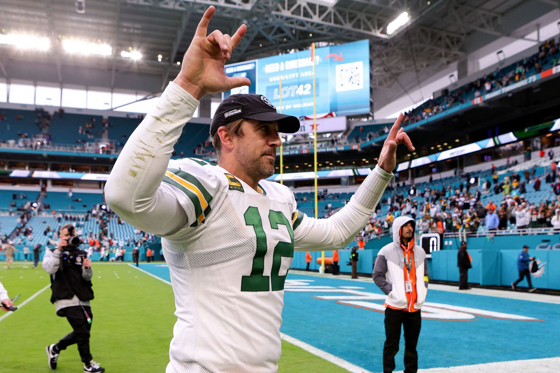 Packers' Aaron Rodgers 'demands' cold weather, loud fans to face