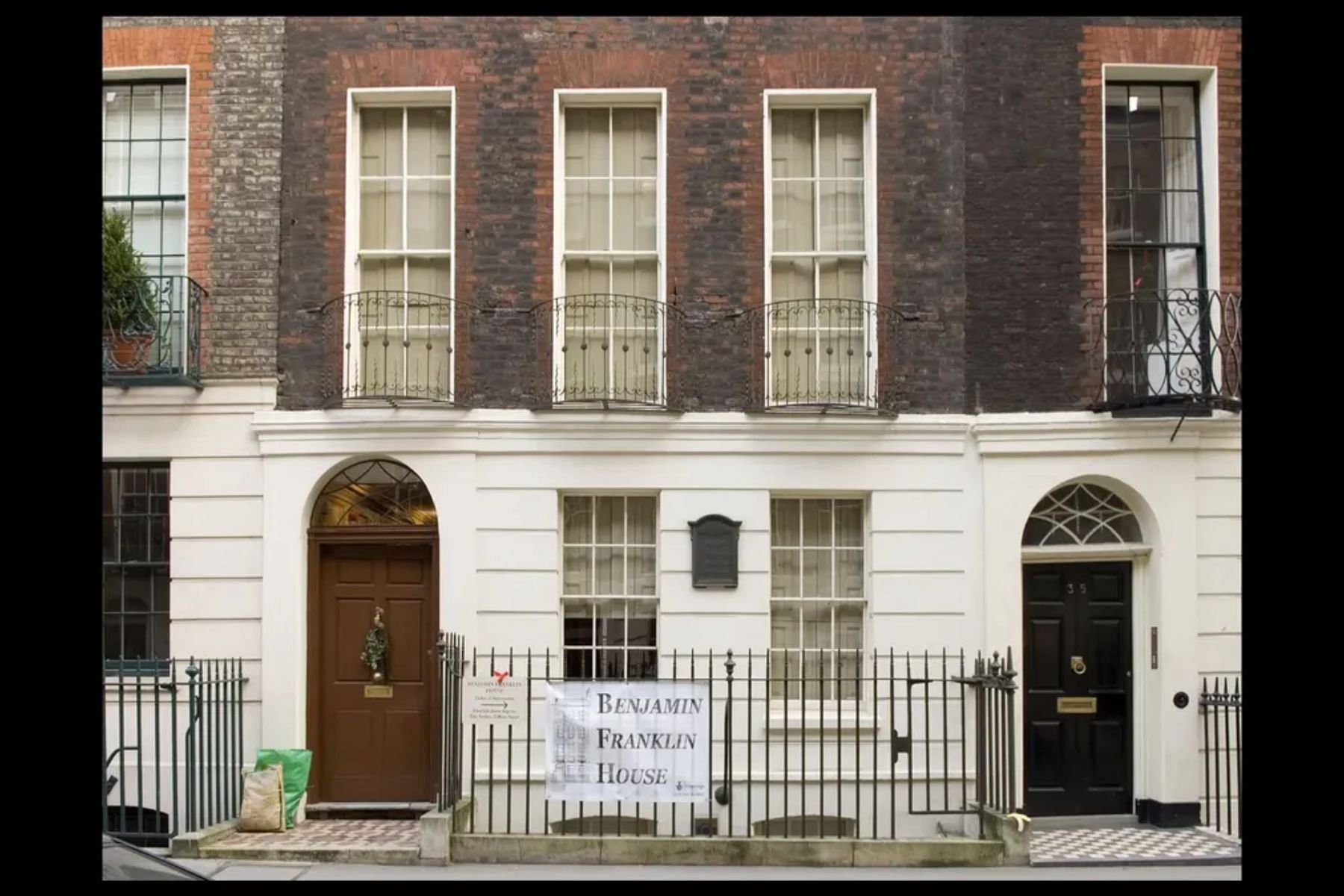 Benjamin Franklin&#039;s London home at 36, Craven Street (Image via SSPL/ Getty Images)