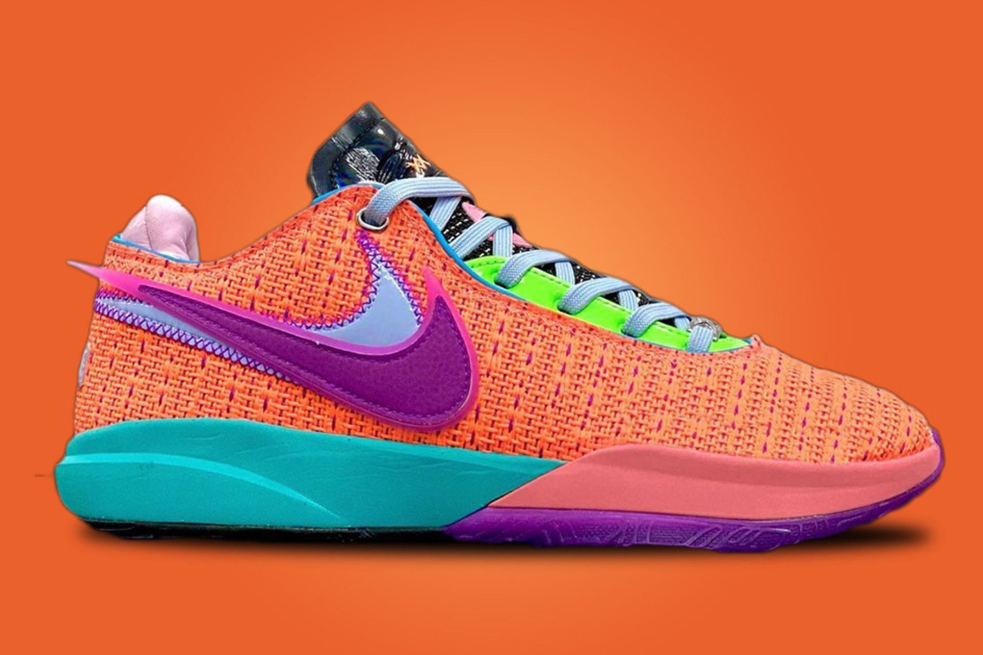 Take a closer look at the upcoming Nike LeBron 20 Chosen 1 colorway (Image via Instagram/@kicksdong)