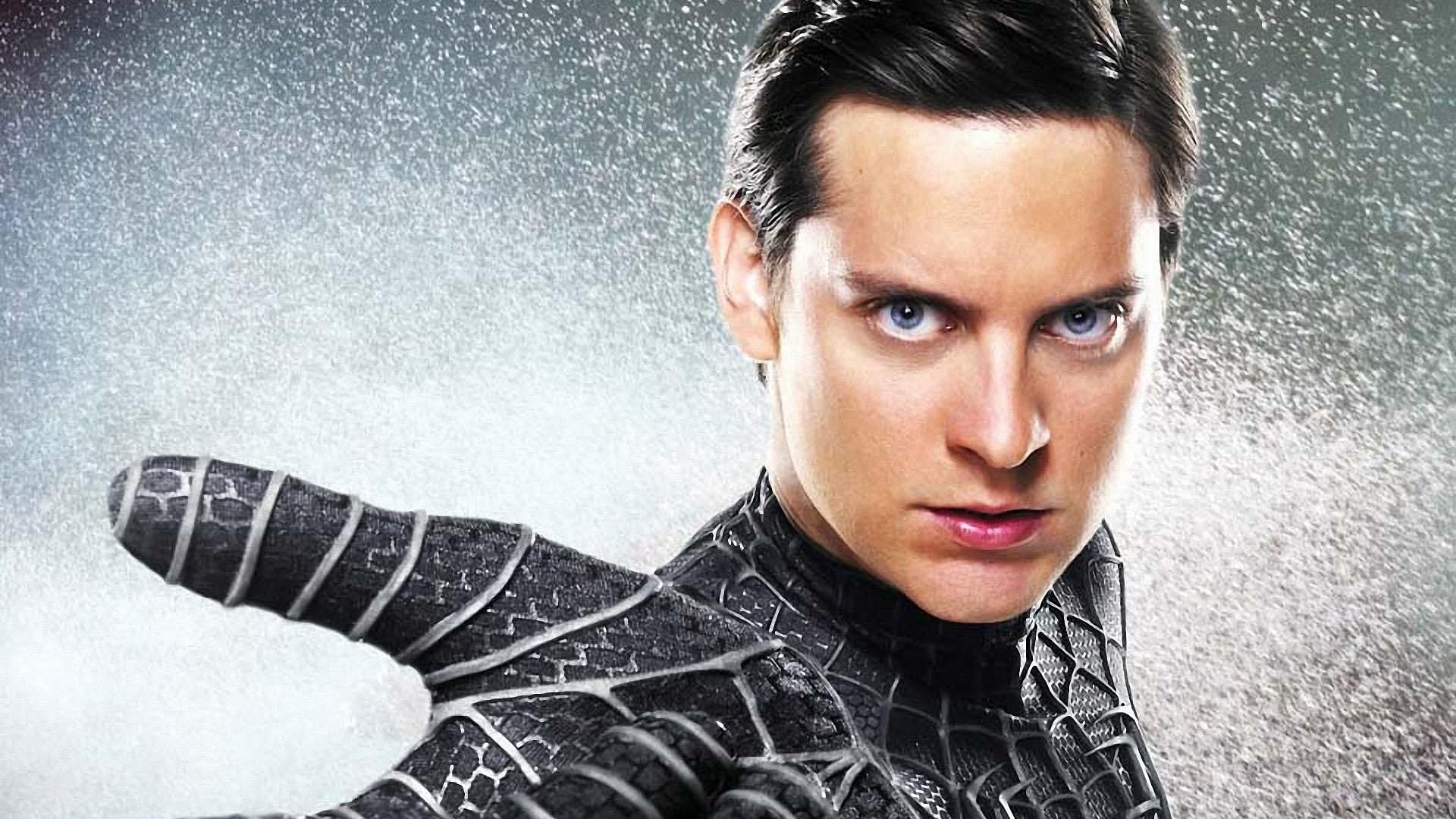 Tobey Maguire&#039;s Peter Parker in the Black Suit in a poster for Spider-Man 3 (image via Sony Pictures)