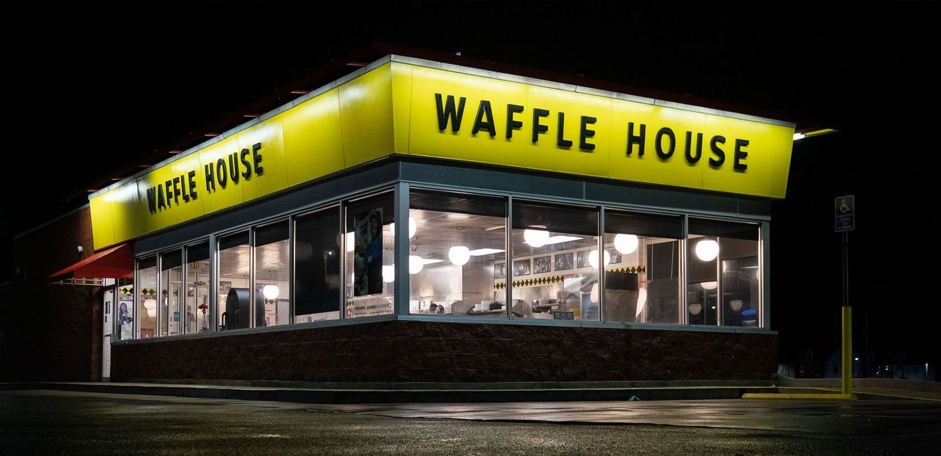 Typical layout of a Waffle House restaurant (Image via Getty Images)