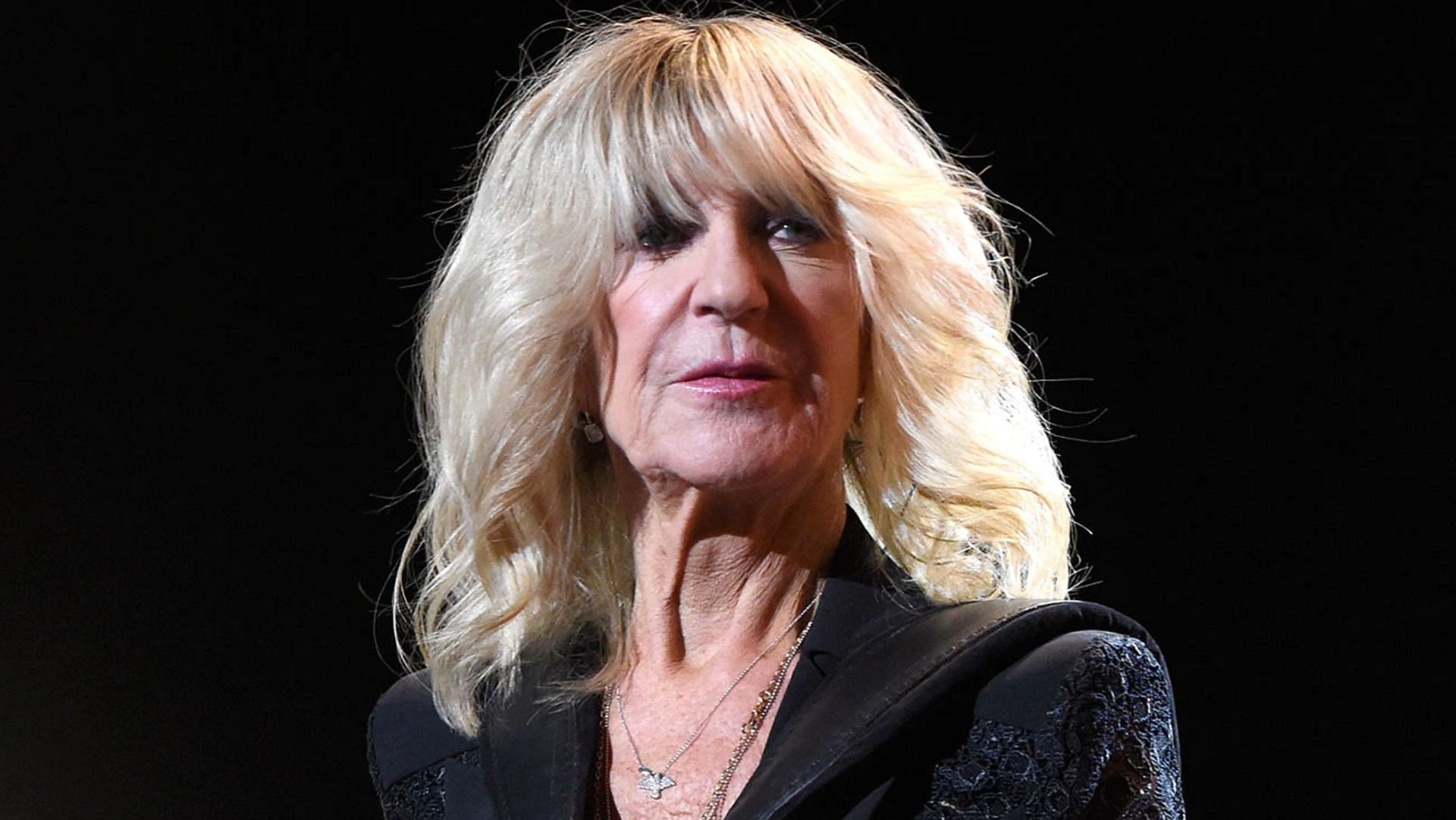 Christine McVie had a fear of flying and agoraphobia. (Image via Kevin Mazur/Getty)