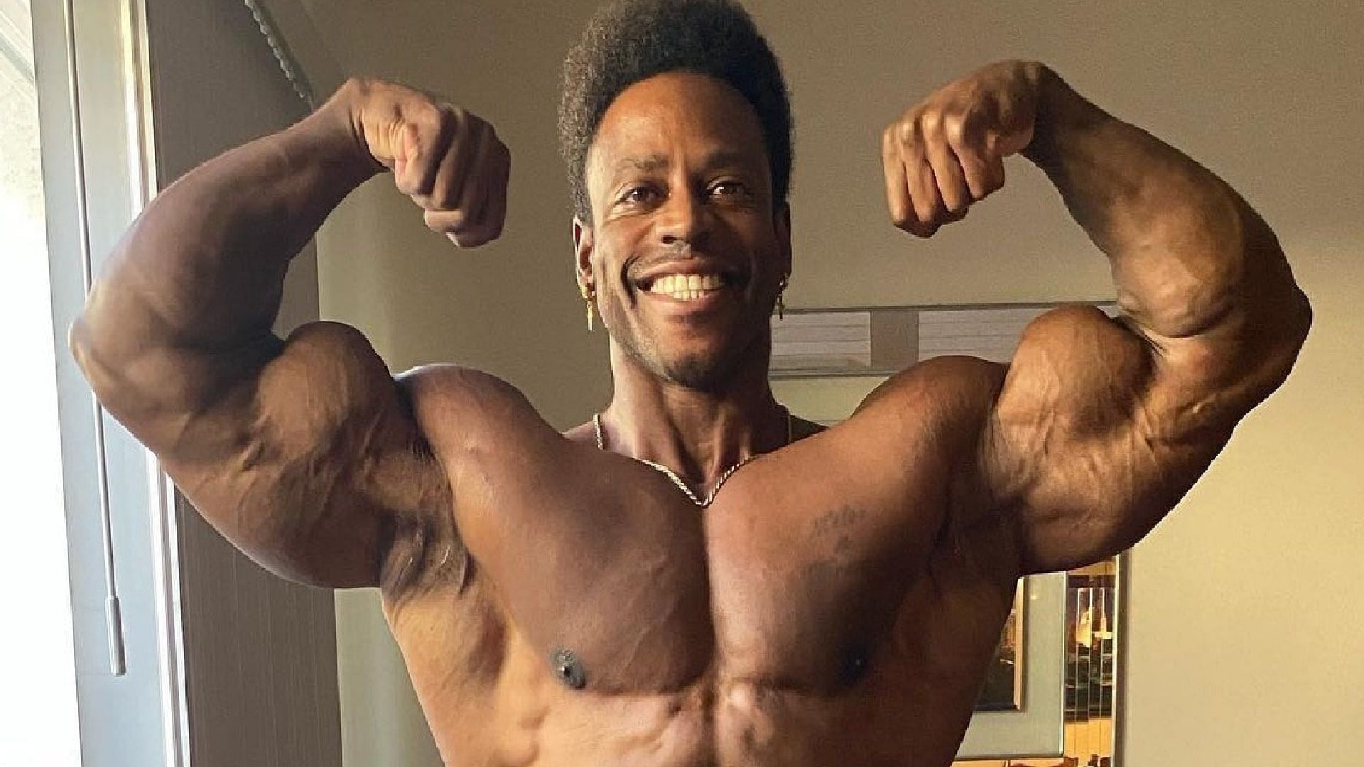 Breon Ansley flexing his muscle