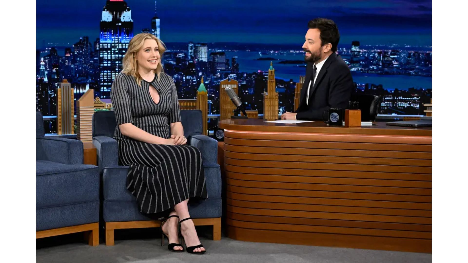 Greta Gerwig announced her second pregnancy on the Tonight Show (Image via Getty/Todd Owyoung)