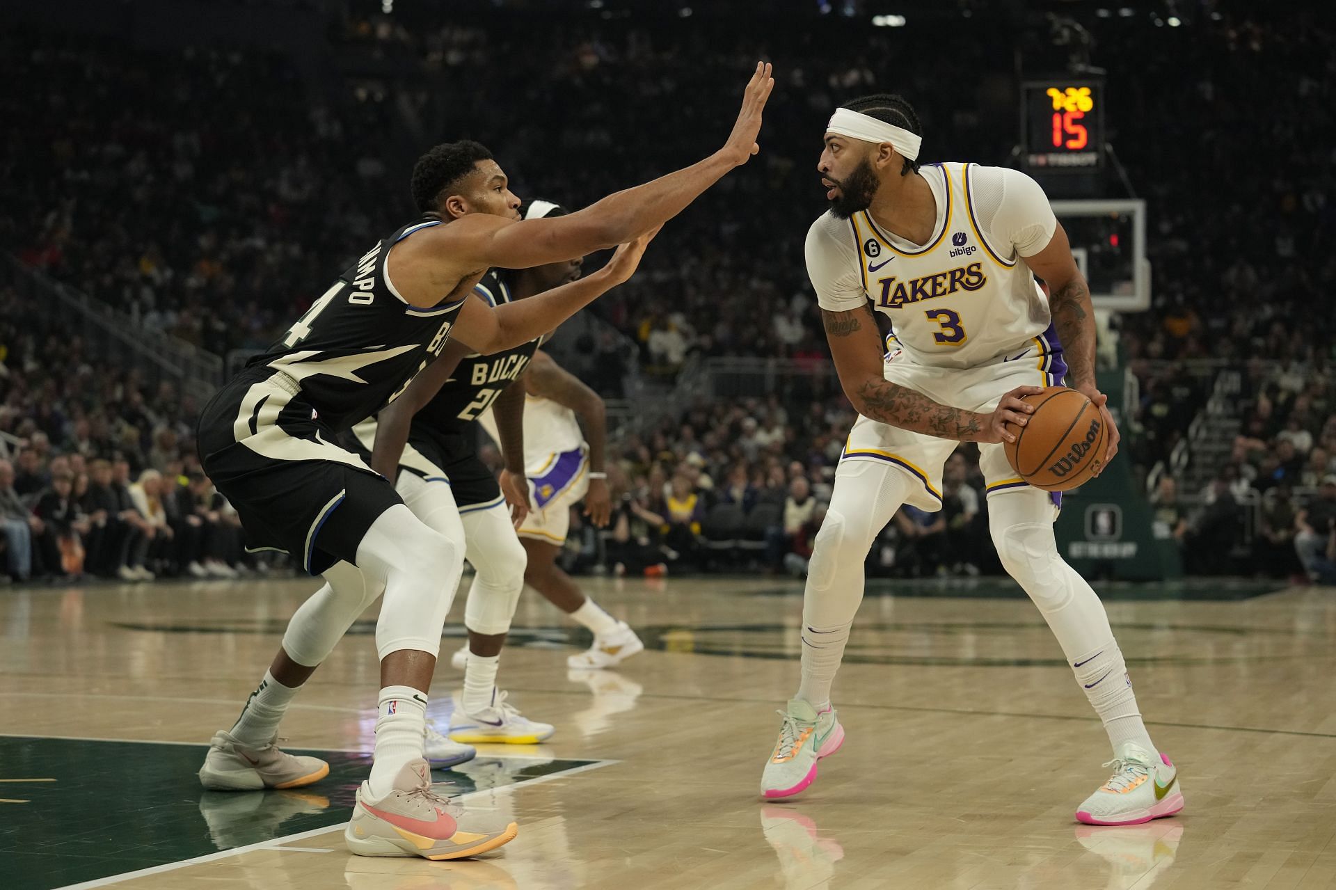 Giannis Antetokounmpo, left, and Anthony Davis, two of the most versatile defenders in the NBA.